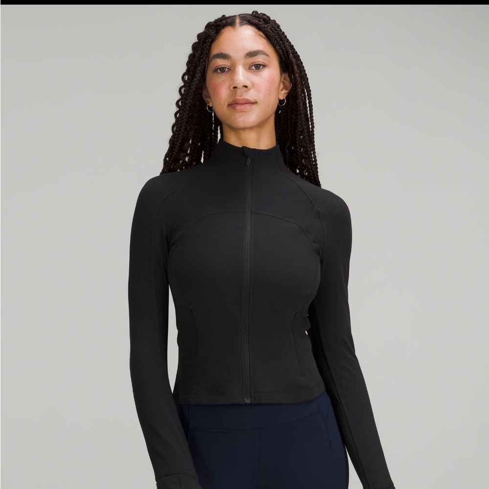 NULU CROPPED DEFINED JACKET